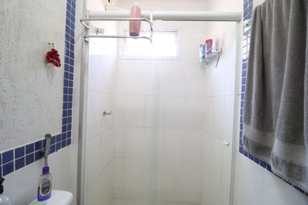 Apartamento para alugar com 72m², 2 quartos e 2 vagasBanheiro do Quarto 2