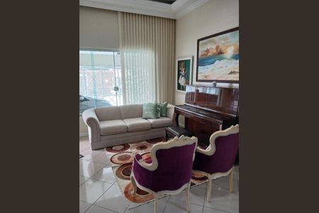 Foto 04 de casa à venda com 4 quartos, 217m² em Adalgisa, Osasco