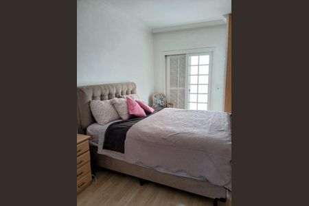 Casa à venda com 217m², 4 quartos e 4 vagas Casa à venda com 217m², 4 quartos e 4 vagasFoto 17