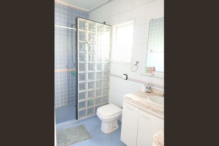 Casa à venda com 217m², 4 quartos e 4 vagas Casa à venda com 217m², 4 quartos e 4 vagasFoto 13