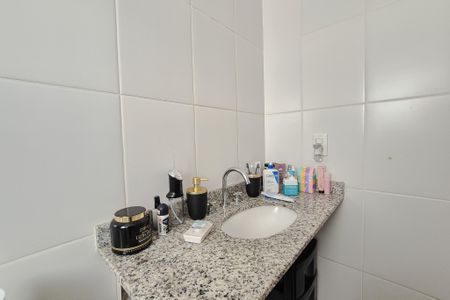 Apartamento à venda com 70m², 2 quartos e 1 vagaBanheiro da Suíte