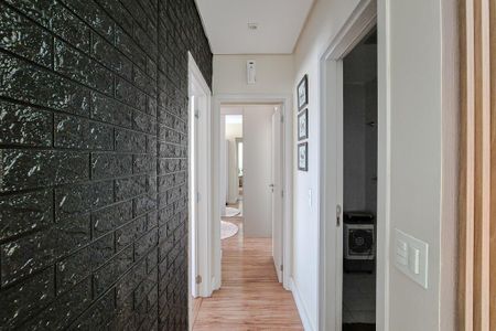 Apartamento à venda com 70m², 2 quartos e 1 vagacorredor