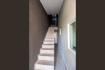 Casa para alugar com 125m², 2 quartos e sem vagaEscada