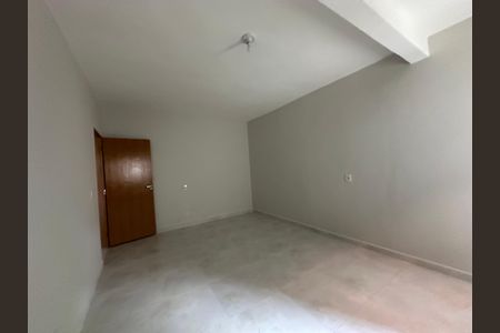 Quarto de casa para alugar com 1 quarto, 90m² em Cidade Ariston Estela Azevedo, Barueri