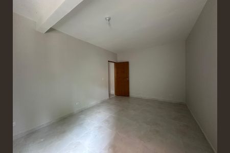 Quarto de casa para alugar com 1 quarto, 90m² em Cidade Ariston Estela Azevedo, Barueri