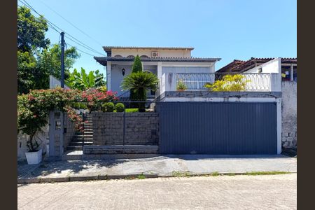 Casa para alugar com 90m², 2 quartos e 1 vaga