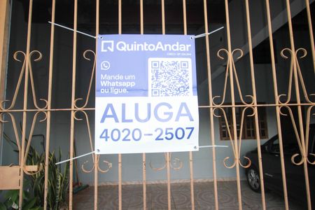 Casa para alugar com 160m², 3 quartos e 2 vagas