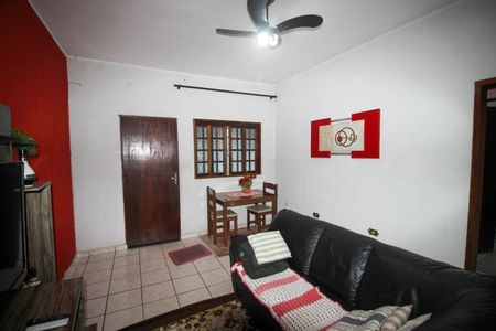 Casa para alugar com 160m², 3 quartos e 2 vagas