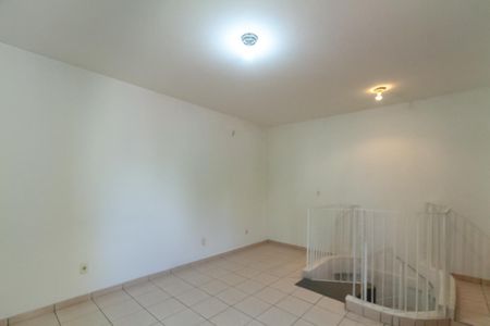 Casa à venda com 125m², 3 quartos e 2 vagasQuarto Edícula