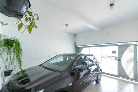 Casa à venda com 125m², 3 quartos e 2 vagasGaragem