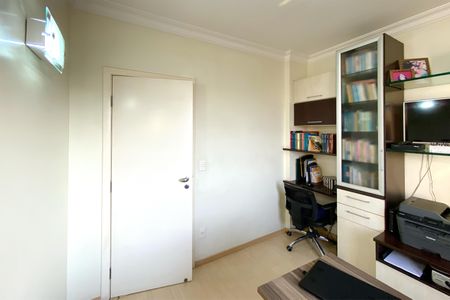 Apartamento à venda com 126m², 4 quartos e 3 vagas Apartamento à venda com 126m², 4 quartos e 3 vagasQuarto 4