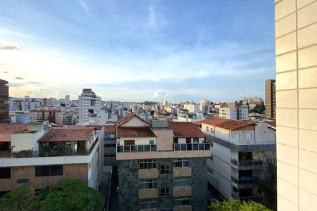 Apartamento à venda com 126m², 4 quartos e 3 vagas Apartamento à venda com 126m², 4 quartos e 3 vagasVista do Quarto 4