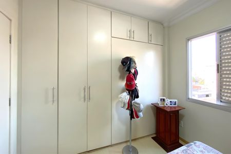 Apartamento à venda com 126m², 4 quartos e 3 vagas Apartamento à venda com 126m², 4 quartos e 3 vagasQuarto 2