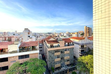 Apartamento à venda com 126m², 4 quartos e 3 vagas Apartamento à venda com 126m², 4 quartos e 3 vagasVaranda da Sala