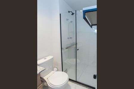 Banheiro da Suíte de apartamento para alugar com 2 quartos, 50m² em Vila Guilherme, São Paulo