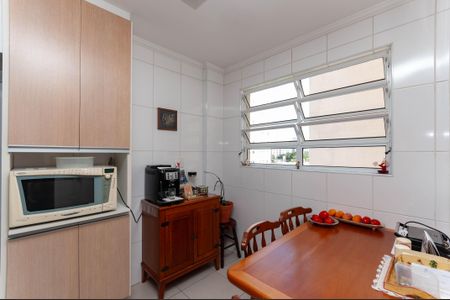 Apartamento à venda com 93m², 1 quarto e 1 vagaCozinha