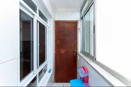 Apartamento à venda com 93m², 1 quarto e 1 vagaÁrea de Serviço