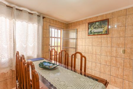 Casa à venda com 250m², 5 quartos e 4 vagas Casa à venda com 250m², 5 quartos e 4 vagasCasa 1 - copa