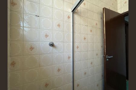 Casa para alugar com 120m², 3 quartos e 1 vaga Casa para alugar com 120m², 3 quartos e 1 vagaBanheiro 1