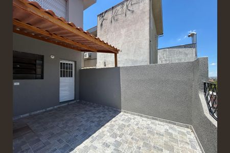 Casa para alugar com 120m², 3 quartos e 1 vaga Casa para alugar com 120m², 3 quartos e 1 vagaÁrea de Serviço