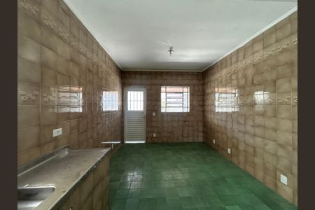 Casa para alugar com 120m², 3 quartos e 1 vaga Casa para alugar com 120m², 3 quartos e 1 vagaCozinha