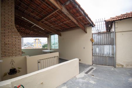 Casa à venda com 177m², 3 quartos e 2 vagasQuintal