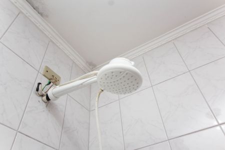 Casa à venda com 177m², 3 quartos e 2 vagasBanheiro 2