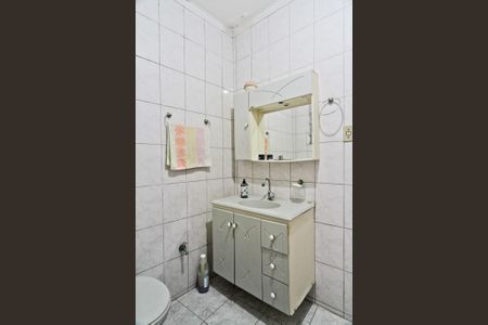 Casa à venda com 177m², 3 quartos e 2 vagasBanheiro 2