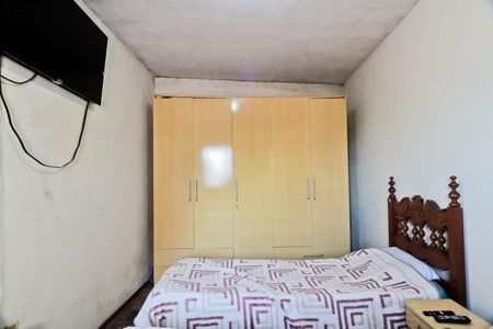 Casa à venda com 177m², 3 quartos e 2 vagasQuarto 2