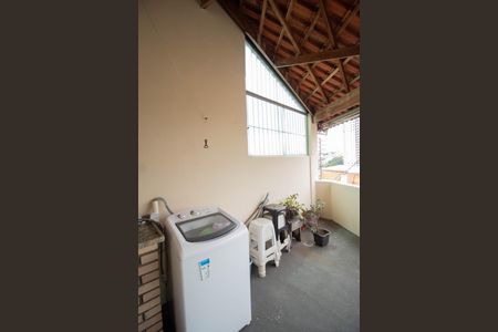 Casa à venda com 177m², 3 quartos e 2 vagasÁrea de Serviço