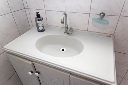 Casa à venda com 177m², 3 quartos e 2 vagasBanheiro 2