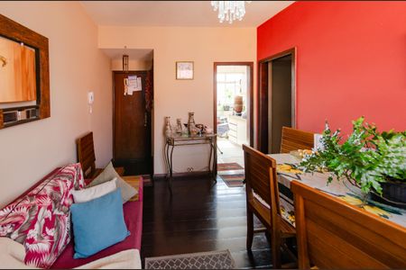 Sala de apartamento à venda com 3 quartos, 70m² em Prado, Belo Horizonte