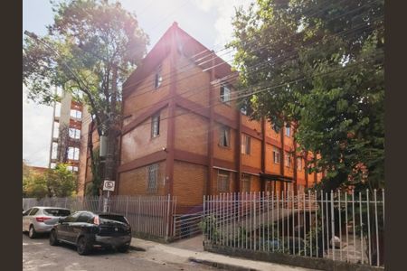 Apartamento à venda com 70m², 3 quartos e sem vaga Apartamento à venda com 70m², 3 quartos e sem vagaFachada