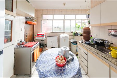 Apartamento à venda com 70m², 3 quartos e sem vaga Apartamento à venda com 70m², 3 quartos e sem vagaCozinha