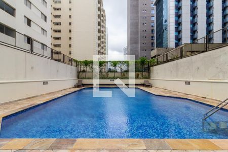 Apartamento para alugar com 140m², 4 quartos e 3 vagas Apartamento para alugar com 140m², 4 quartos e 3 vagasÁrea comum - Piscina