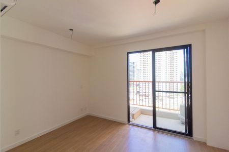Quarto de kitnet/studio para alugar com 1 quarto, 27m² em Jardim das Acacias, São Paulo