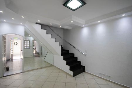 Sala  de casa para alugar com 2 quartos, 180m² em Vila Maria Baixa, São Paulo