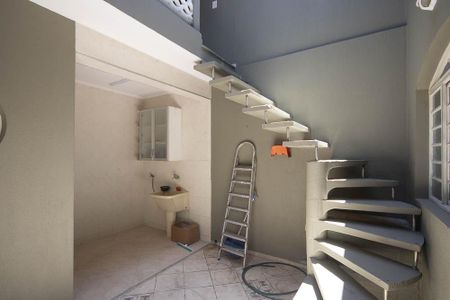 Casa para alugar com 180m², 2 quartos e 1 vaga Casa para alugar com 180m², 2 quartos e 1 vagaÁrea de Serviço