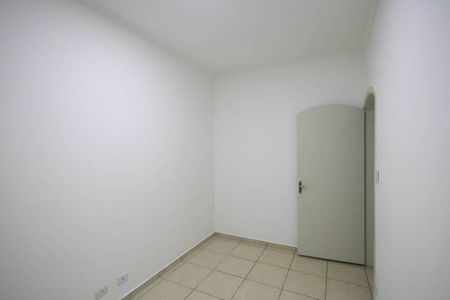 Casa para alugar com 180m², 2 quartos e 1 vaga Casa para alugar com 180m², 2 quartos e 1 vagaQuarto 2
