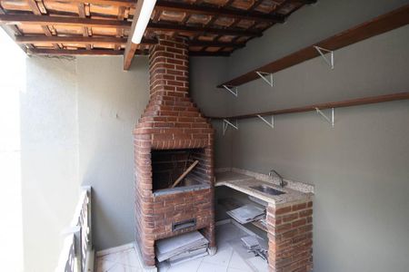 Casa para alugar com 180m², 2 quartos e 1 vaga Casa para alugar com 180m², 2 quartos e 1 vagaChurrasqueira