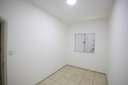 Casa para alugar com 180m², 2 quartos e 1 vaga Casa para alugar com 180m², 2 quartos e 1 vagaQuarto 2