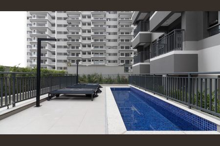 Apartamento para alugar com 28m², 1 quarto e sem vagaÁrea comum - Piscina