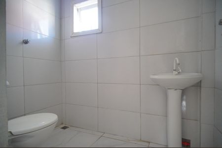 Banheiro de kitnet/studio para alugar com 1 quarto, 39m² em Canudos, Novo Hamburgo