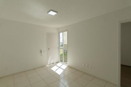 Apartamento à venda com 2 quartos, 48m² em Arvoredo Ii, Contagem