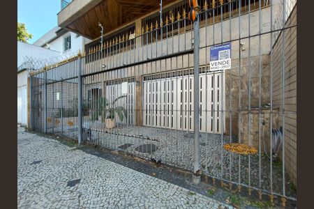 Apartamento à venda com 78m², 2 quartos e 1 vaga Apartamento à venda com 78m², 2 quartos e 1 vagaFachada e portaria