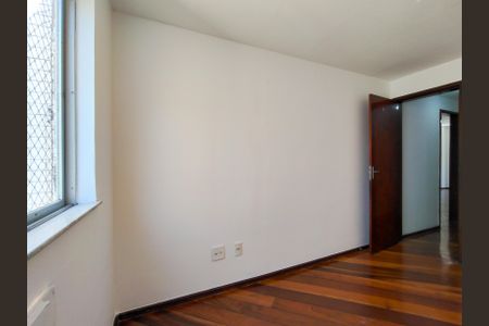 Apartamento à venda com 78m², 2 quartos e 1 vaga Apartamento à venda com 78m², 2 quartos e 1 vagaQuarto