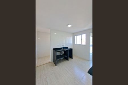 Apartamento para alugar com 75m², 2 quartos e 1 vaga Apartamento para alugar com 75m², 2 quartos e 1 vagaCozinha