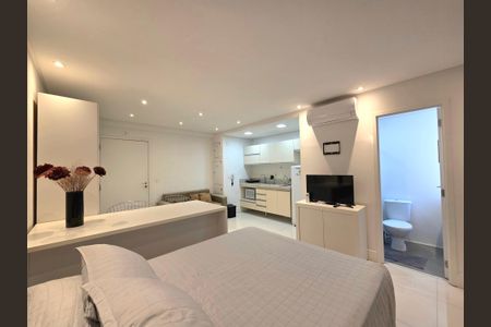 Studio para alugar com 35m², 1 quarto e 1 vaga Studio para alugar com 35m², 1 quarto e 1 vagaStudio