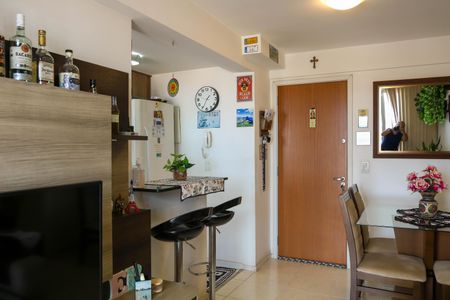 Apartamento para alugar com 55m², 2 quartos e 1 vagaSala