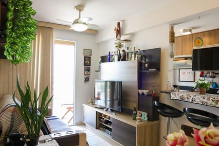 Apartamento para alugar com 55m², 2 quartos e 1 vagaSala
